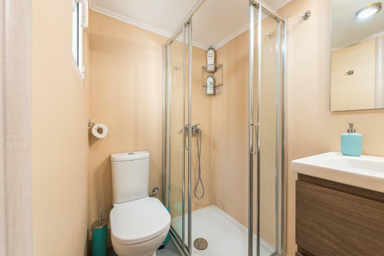 Stylish Athenian Flat Apartment *