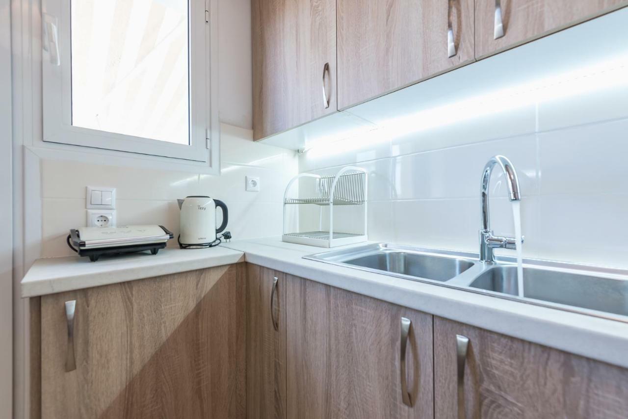 Stylish Athenian Flat Apartment *